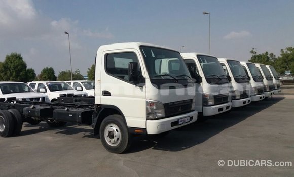 Buy Import Mitsubishi Carisma White Car in Import - Dubai in Dhufar Buy Import Mitsubishi Carisma White Car in Import - Dubai in Dhufar