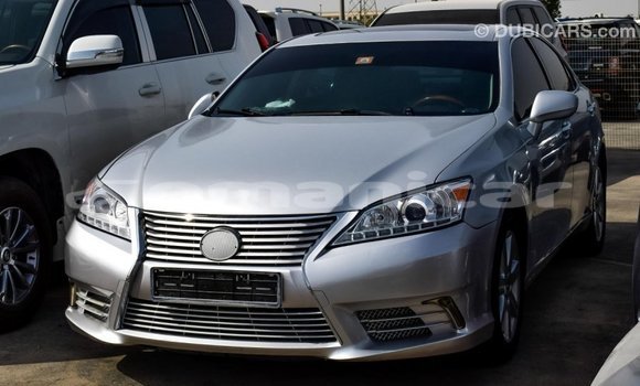 Buy Import Lexus ES Other Car in Import - Dubai in Dhufar Buy Import Lexus ES Other Car in Import - Dubai in Dhufar