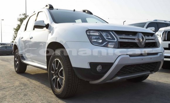 Buy Import Renault Duster White Car in Import - Dubai in Dhufar