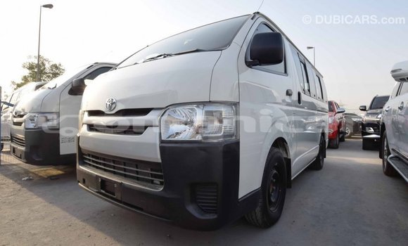 Buy Import Toyota Hiace White Car in Import - Dubai in Dhufar Buy Import Toyota Hiace White Car in Import - Dubai in Dhufar