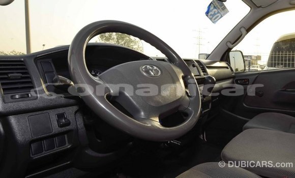 Buy Import Toyota Hiace White Car in Import - Dubai in Dhufar Buy Import Toyota Hiace White Car in Import - Dubai in Dhufar
