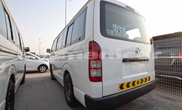 Buy Import Toyota Hiace White Car in Import - Dubai in Dhufar Buy Import Toyota Hiace White Car in Import - Dubai in Dhufar