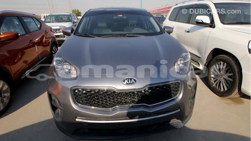 Big with watermark kia sportage dhufar import dubai 1904