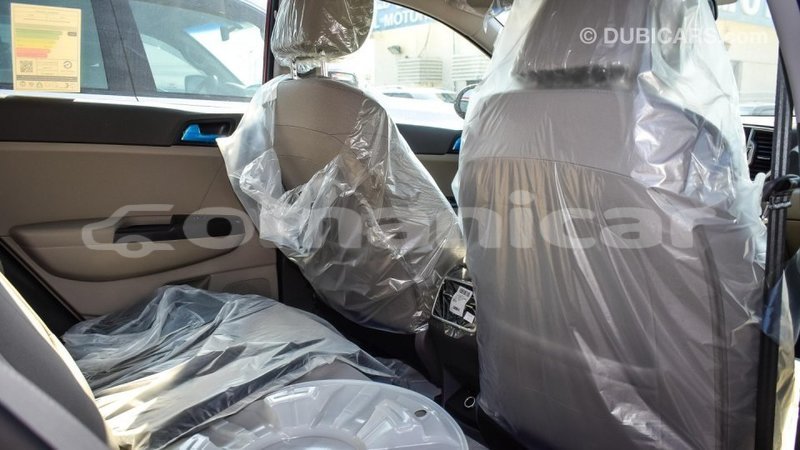 Big with watermark kia sportage dhufar import dubai 1905
