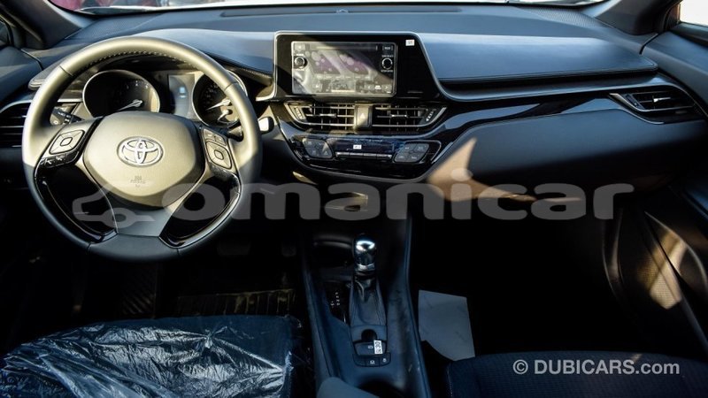 Big with watermark toyota c hr dhufar import dubai 1912