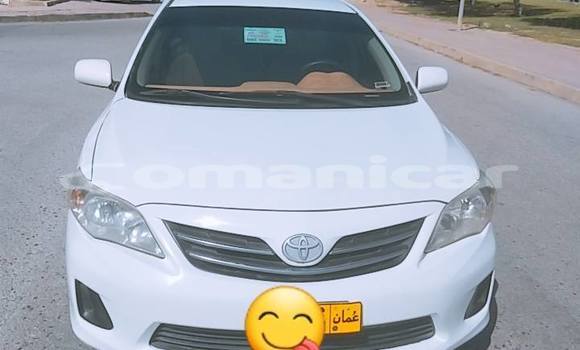Buy Used Toyota Corolla White Car in Muscat in Masqat Buy Used Toyota Corolla White Car in Muscat in Masqat