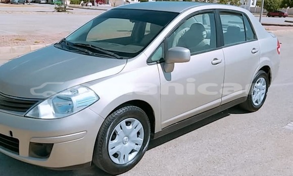 Buy Used Nissan Tiida Beige Car in Salalah in Dhufar Buy Used Nissan Tiida Beige Car in Salalah in Dhufar