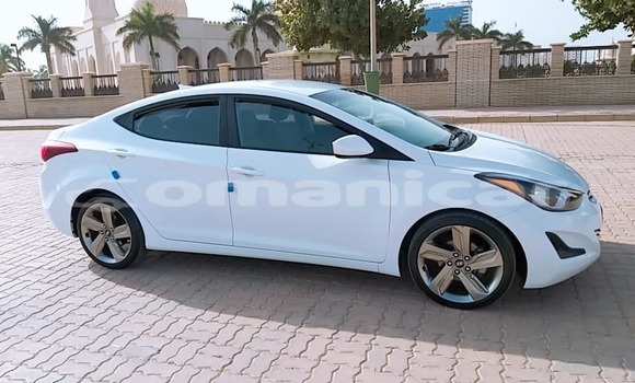 Buy Used Hyundai Elantra White Car in Salalah in Dhufar Buy Used Hyundai Elantra White Car in Salalah in Dhufar