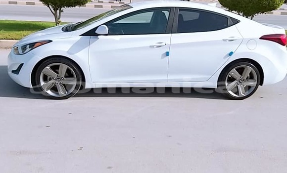 Buy Used Hyundai Elantra White Car in Salalah in Dhufar Buy Used Hyundai Elantra White Car in Salalah in Dhufar