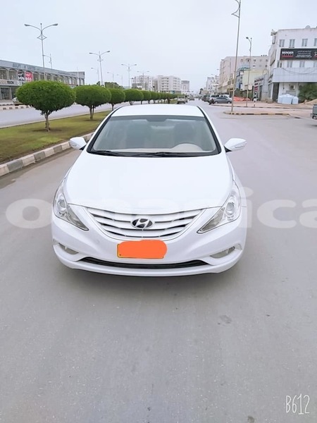 Big with watermark hyundai sonata dhufar salalah 1928