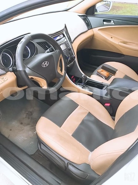 Big with watermark hyundai sonata dhufar salalah 1928