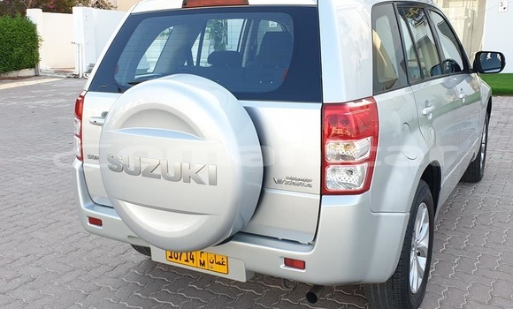 Buy Used Suzuki Grand Vitara Silver Car in Muscat in Masqat Buy Used Suzuki Grand Vitara Silver Car in Muscat in Masqat
