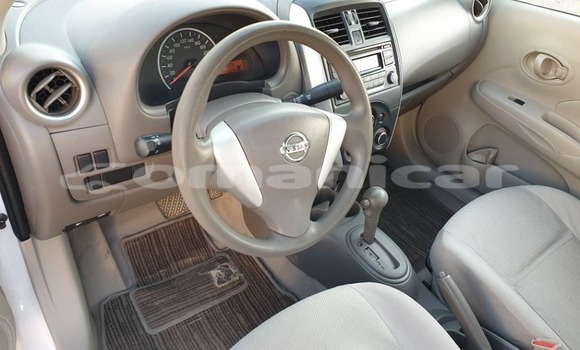 Buy Used Nissan Sunny White Car in Muscat in Masqat Buy Used Nissan Sunny White Car in Muscat in Masqat