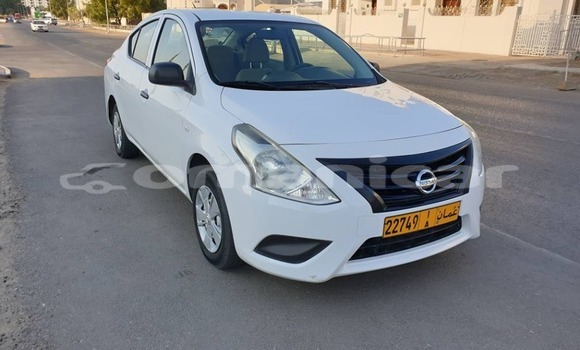 Buy Used Nissan Sunny White Car in Muscat in Masqat Buy Used Nissan Sunny White Car in Muscat in Masqat