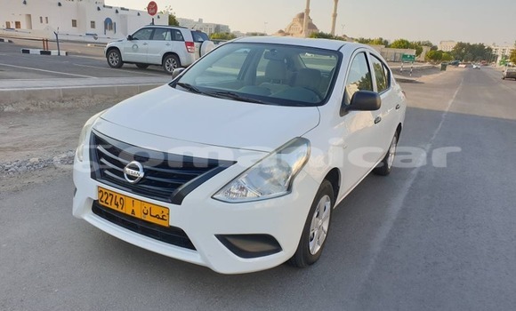 Buy Used Nissan Sunny White Car in Muscat in Masqat Buy Used Nissan Sunny White Car in Muscat in Masqat