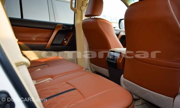 Buy Import Toyota Prado White Car in Import - Dubai in Dhufar Buy Import Toyota Prado White Car in Import - Dubai in Dhufar