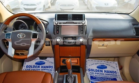 Buy Import Toyota Prado White Car in Import - Dubai in Dhufar Buy Import Toyota Prado White Car in Import - Dubai in Dhufar