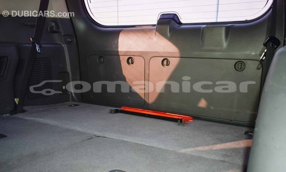 Buy Import Toyota Prado White Car in Import - Dubai in Dhufar Buy Import Toyota Prado White Car in Import - Dubai in Dhufar