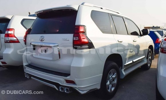 Buy Import Toyota Prado White Car in Import - Dubai in Dhufar Buy Import Toyota Prado White Car in Import - Dubai in Dhufar