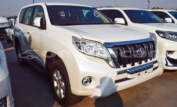 Buy Import Toyota Prado White Car in Import - Dubai in Dhufar Buy Import Toyota Prado White Car in Import - Dubai in Dhufar