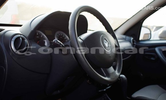 Buy Import Renault Duster White Car in Import - Dubai in Dhufar Buy Import Renault Duster White Car in Import - Dubai in Dhufar