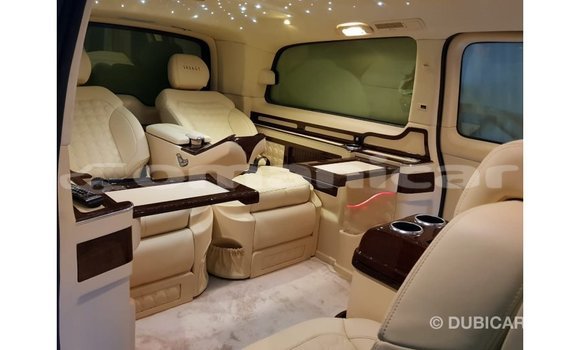 Buy Import Mercedes-Benz 250 Black Car in Import - Dubai in Dhufar Buy Import Mercedes-Benz 250 Black Car in Import - Dubai in Dhufar