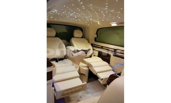 Buy Import Mercedes-Benz 250 Black Car in Import - Dubai in Dhufar Buy Import Mercedes-Benz 250 Black Car in Import - Dubai in Dhufar