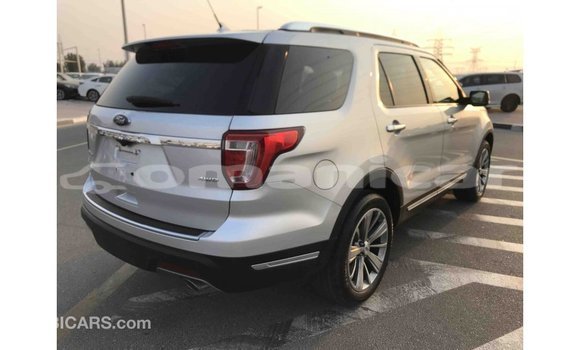 Buy Import Ford Explorer Other Car in Import - Dubai in Dhufar Buy Import Ford Explorer Other Car in Import - Dubai in Dhufar