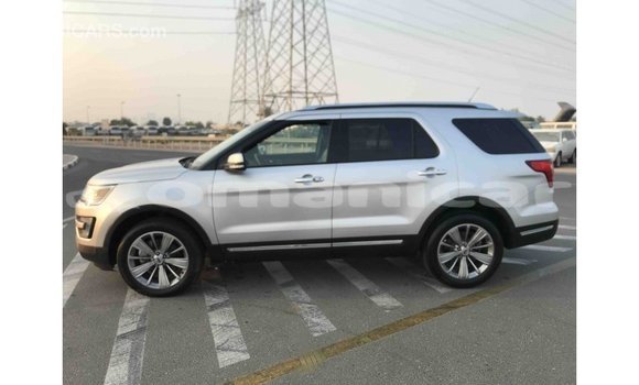 Buy Import Ford Explorer Other Car in Import - Dubai in Dhufar Buy Import Ford Explorer Other Car in Import - Dubai in Dhufar