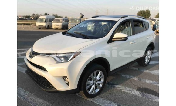 Buy Import Toyota 4Runner White Car in Import - Dubai in Dhufar Buy Import Toyota 4Runner White Car in Import - Dubai in Dhufar