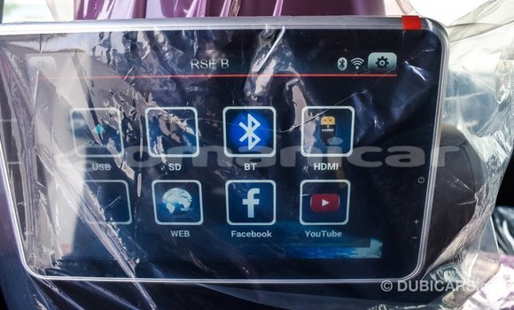 Buy Import Toyota Land Cruiser White Car in Import - Dubai in Dhufar Buy Import Toyota Land Cruiser White Car in Import - Dubai in Dhufar