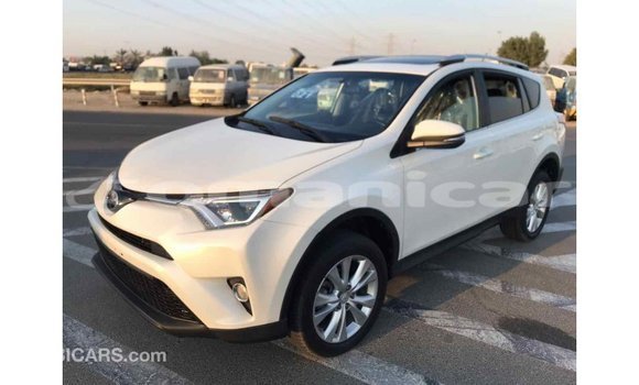 Buy Import Toyota 4Runner White Car in Import - Dubai in Dhufar Buy Import Toyota 4Runner White Car in Import - Dubai in Dhufar