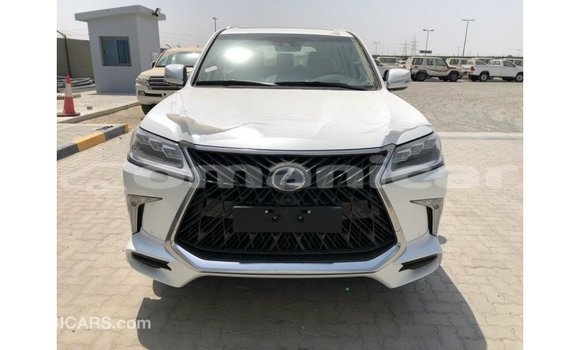 Buy Import Lexus LX White Car in Import - Dubai in Dhufar Buy Import Lexus LX White Car in Import - Dubai in Dhufar