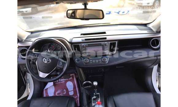 Buy Import Toyota 4Runner White Car in Import - Dubai in Dhufar Buy Import Toyota 4Runner White Car in Import - Dubai in Dhufar