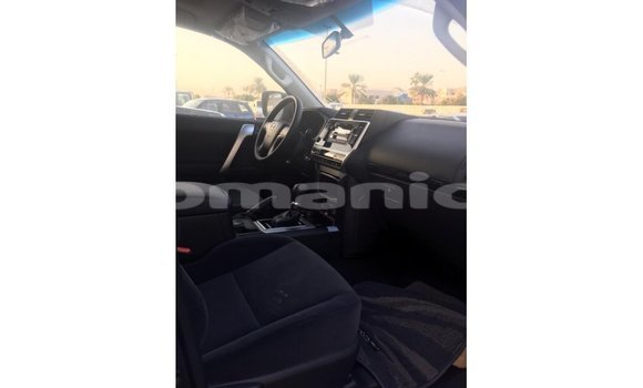 Buy Import Toyota Prado Black Car in Import - Dubai in Dhufar Buy Import Toyota Prado Black Car in Import - Dubai in Dhufar
