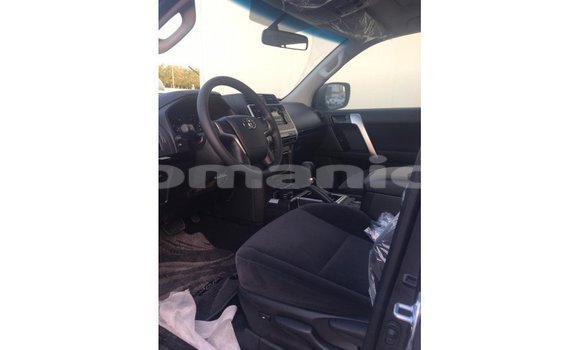 Buy Import Toyota Prado Black Car in Import - Dubai in Dhufar Buy Import Toyota Prado Black Car in Import - Dubai in Dhufar