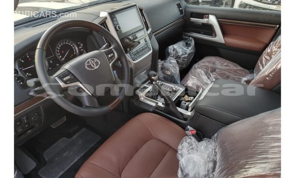 Buy Import Toyota Land Cruiser Black Car in Import - Dubai in Dhufar Buy Import Toyota Land Cruiser Black Car in Import - Dubai in Dhufar
