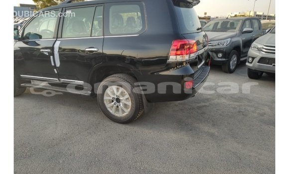 Buy Import Toyota Land Cruiser Black Car in Import - Dubai in Dhufar Buy Import Toyota Land Cruiser Black Car in Import - Dubai in Dhufar