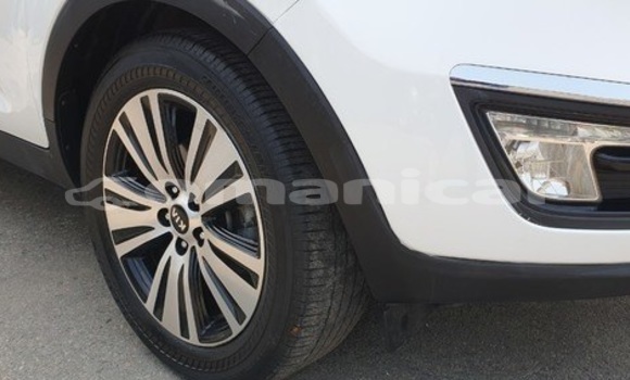 Buy Used Kia Sportage White Car in Muscat in Masqat Buy Used Kia Sportage White Car in Muscat in Masqat