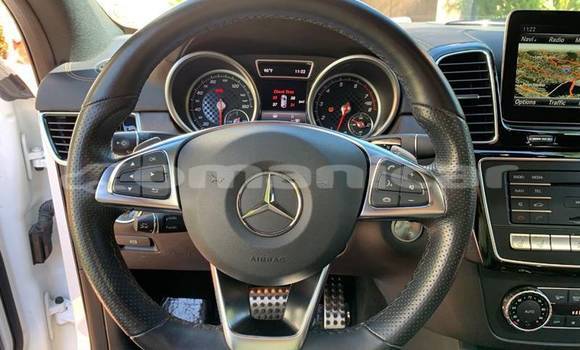 Buy Used Mercedes-Benz GLE White Car in Muscat in Masqat Buy Used Mercedes-Benz GLE White Car in Muscat in Masqat