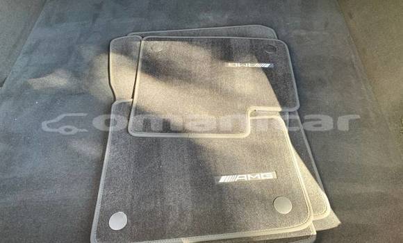 Buy Used Mercedes-Benz GLE White Car in Muscat in Masqat Buy Used Mercedes-Benz GLE White Car in Muscat in Masqat