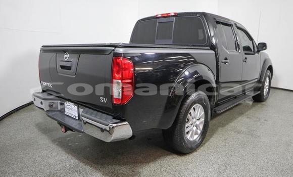 Buy Used Nissan Frontier Black Car in Muscat in Masqat Buy Used Nissan Frontier Black Car in Muscat in Masqat