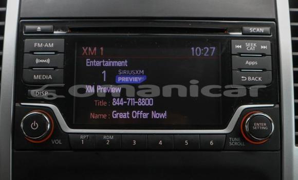 Buy Used Nissan Frontier Black Car in Muscat in Masqat Buy Used Nissan Frontier Black Car in Muscat in Masqat