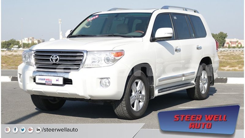 Big with watermark toyota land cruiser dhufar import dubai 2022