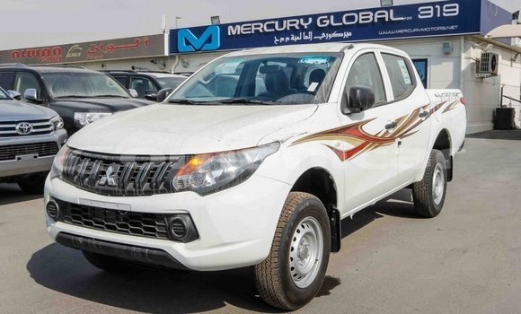 Buy Import Mitsubishi L200 White Car in Import - Dubai in Dhufar Buy Import Mitsubishi L200 White Car in Import - Dubai in Dhufar