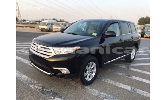 Buy Import Toyota Highlander Black Car in Import - Dubai in Dhufar Buy Import Toyota Highlander Black Car in Import - Dubai in Dhufar