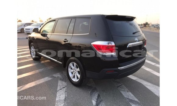 Buy Import Toyota Highlander Black Car in Import - Dubai in Dhufar Buy Import Toyota Highlander Black Car in Import - Dubai in Dhufar