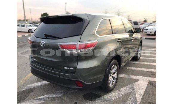 Buy Import Toyota Highlander Other Car in Import - Dubai in Dhufar Buy Import Toyota Highlander Other Car in Import - Dubai in Dhufar