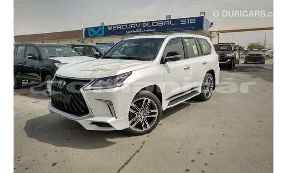 Buy Import Lexus LX White Car in Import - Dubai in Dhufar Buy Import Lexus LX White Car in Import - Dubai in Dhufar
