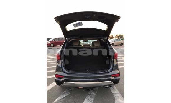 Buy Import Hyundai Santa Fe Black Car in Import - Dubai in Dhufar Buy Import Hyundai Santa Fe Black Car in Import - Dubai in Dhufar